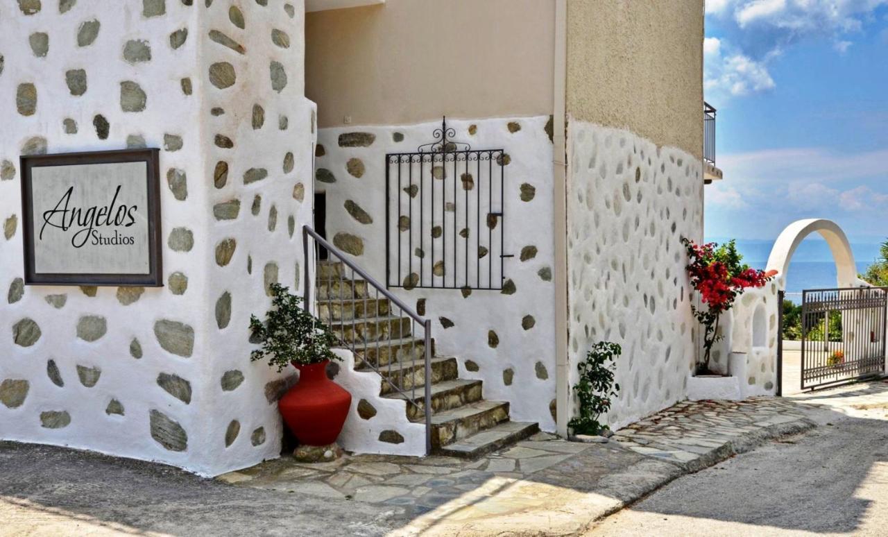Angelos Studios Vromolimnos Екстер'єр фото