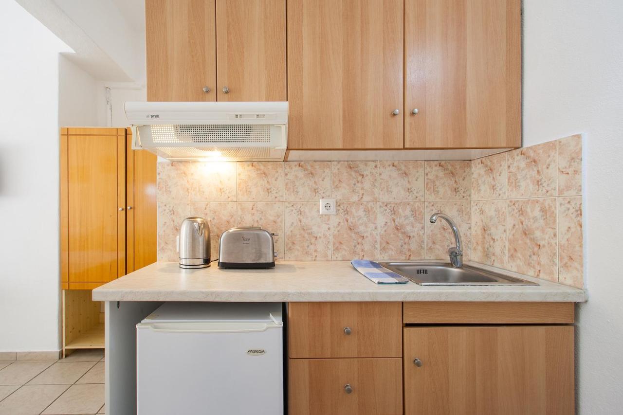 Angelos Studios Vromolimnos Номер фото