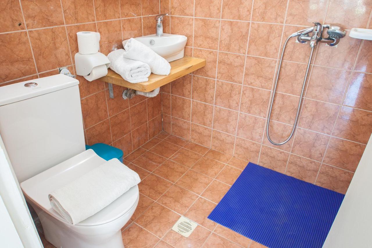 Angelos Studios Vromolimnos Номер фото